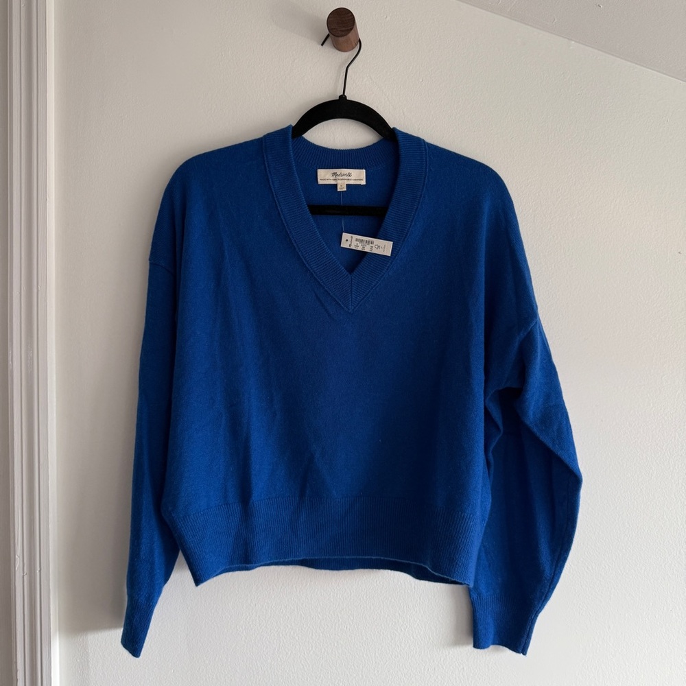 Madewell (Re)sponsible Cashmere V-Neck Sweater in Noble Blue